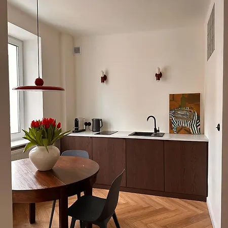 Apartman Przy Lazienkach Krolewskich Varsó