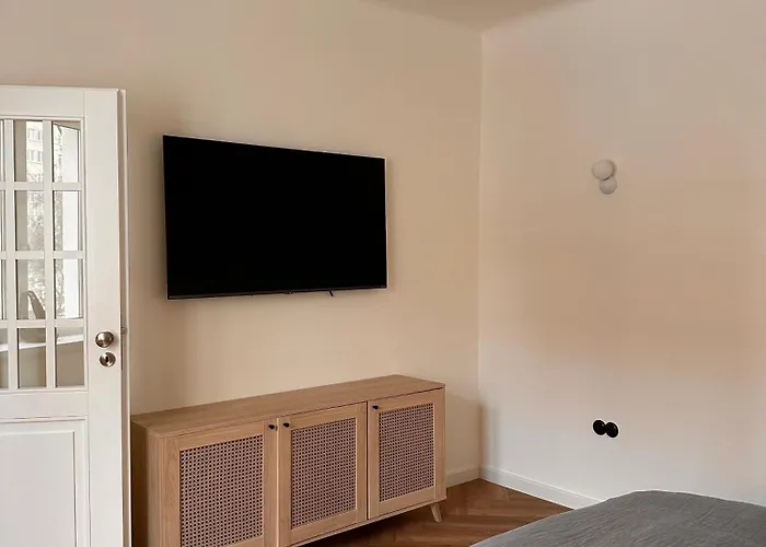 Apartment Przy Lazienkach Krolewskich Warsaw