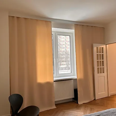 Przy Lazienkach Krolewskich Warszawa